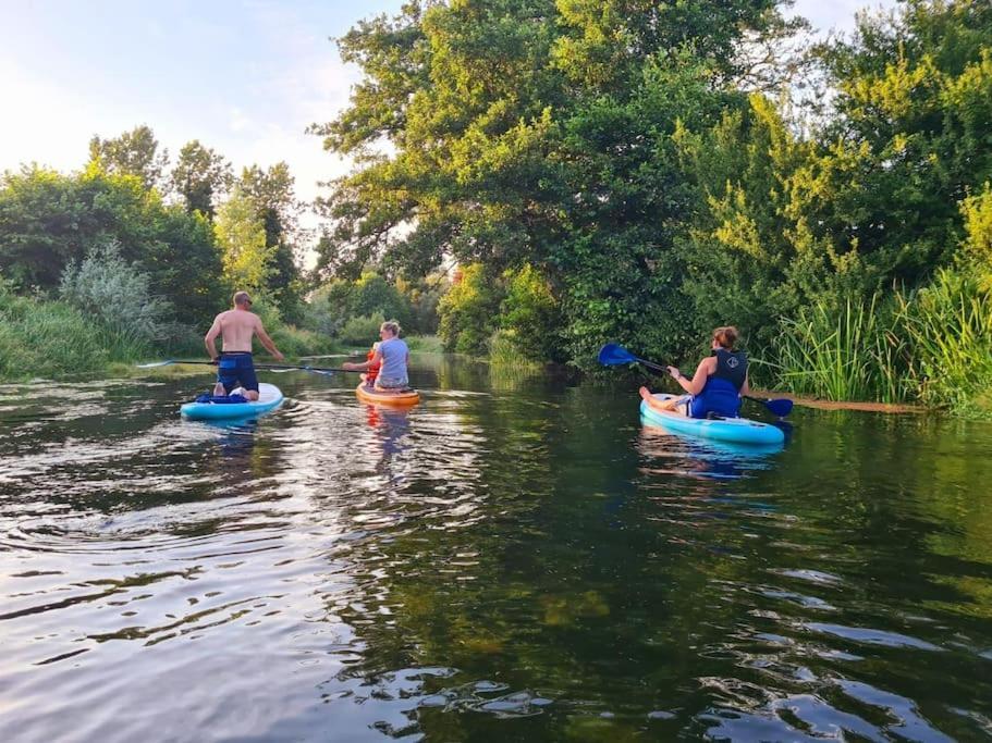 Stunning 5 Bedroom House On The River Wensum, Sleeps 19 Norwich Eksteriør billede